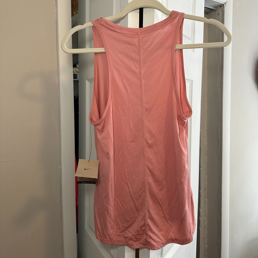 Nike Tank - Picture 3 of 3